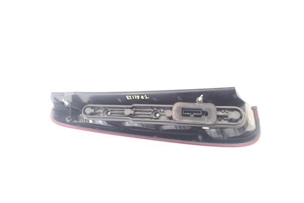 Recambio de piloto trasero derecho para ford focus c-max 1.8 tdci referencia OEM IAM 3M513A602AA 2SK008729 