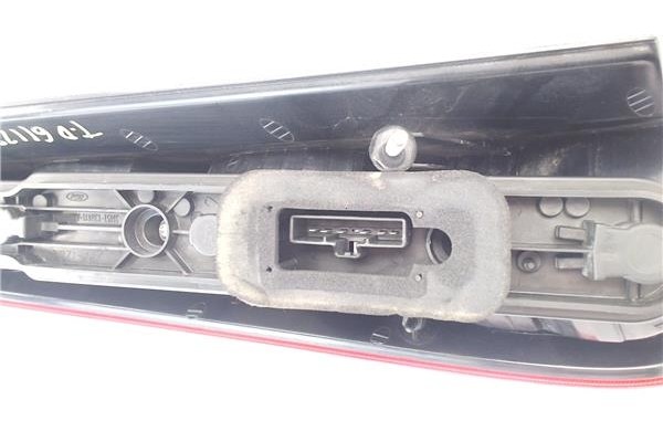 Recambio de piloto trasero derecho para ford focus c-max 1.8 tdci referencia OEM IAM 3M513A602AA 2SK008729 
