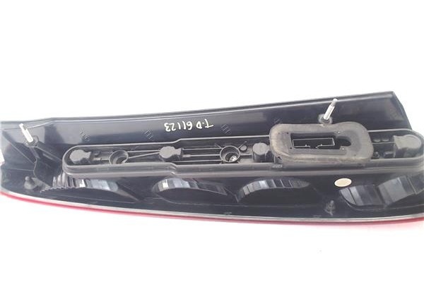 Recambio de piloto trasero derecho para ford focus c-max 1.8 tdci referencia OEM IAM 3M513A602AA 2SK008729 
