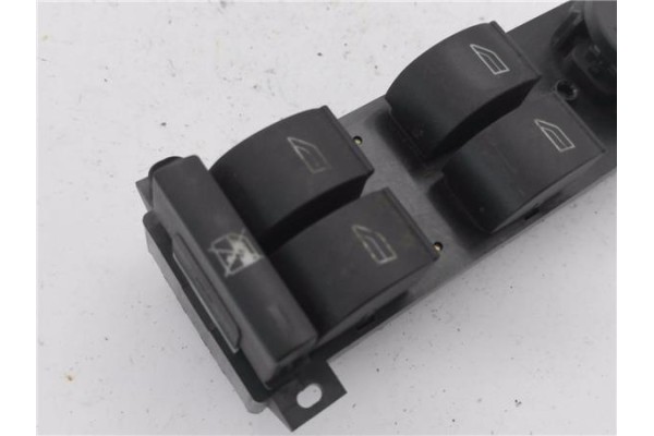 Recambio de mando elevalunas delantero izquierdo para ford focus c-max 1.8 tdci referencia OEM IAM 3M5T14A132AF 3168104 