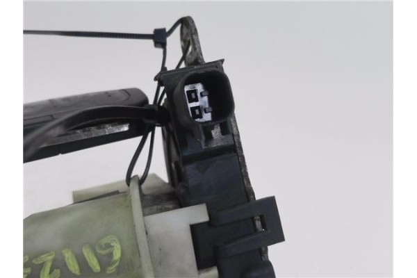 Recambio de cerradura capo para ford focus c-max 1.8 tdci referencia OEM IAM 3M5116700  