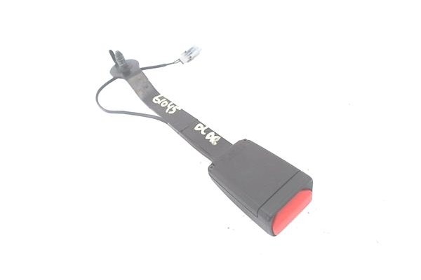 Recambio de anclaje cinturon delantero derecho para renault clio iv 1.5 business referencia OEM IAM 878177659R 2514018 