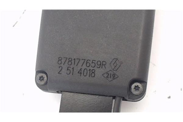 Recambio de anclaje cinturon delantero derecho para renault clio iv 1.5 business referencia OEM IAM 878177659R 2514018 