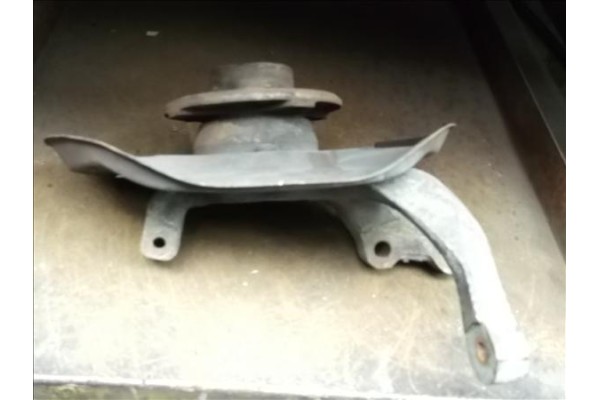 Recambio de mangueta delantero izquierda para opel corsa a 1.4 i referencia OEM IAM   
