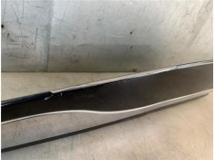Recambio de moldura puerta trasero derecha para renault clio iv 1.5 business referencia OEM IAM 828762614R 828770664R 