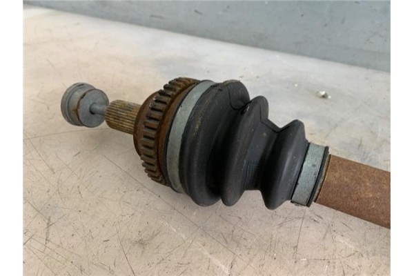 Recambio de palier trasero derecho para smart fortwo coupe 1.0 fortwo coupe (52kw) referencia OEM IAM A4513570601  