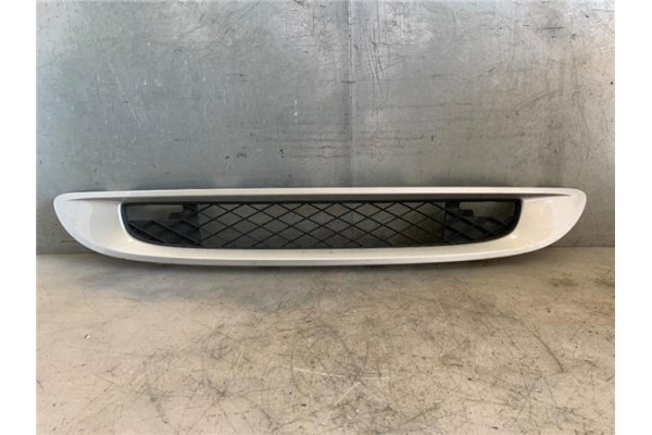 Recambio de rejilla capo para smart fortwo coupe 1.0 fortwo coupe (52kw) referencia OEM IAM A4518880115  