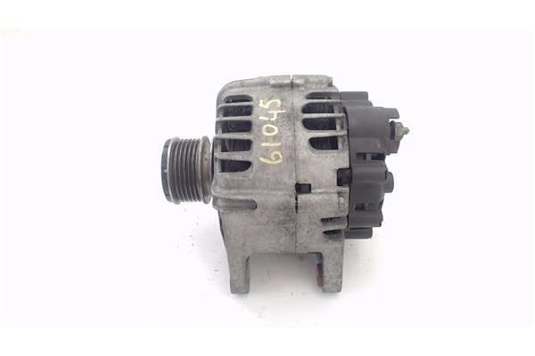 Recambio de alternador para renault clio iv 1.5 business referencia OEM IAM 231007865R TG12C124 