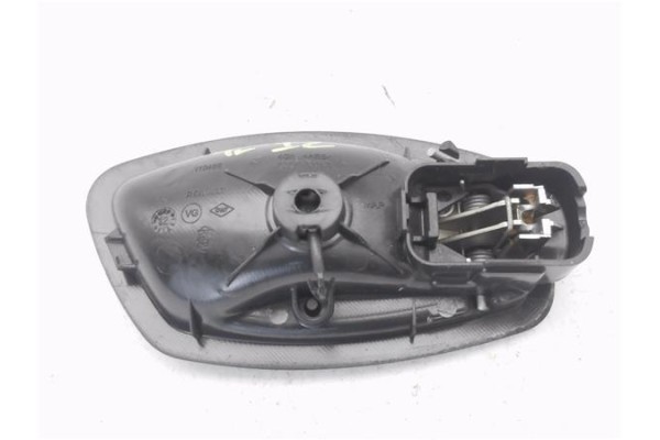 Recambio de manilla int. puerta trasero izquierda para renault clio iv 1.5 business referencia OEM IAM 826730001R  