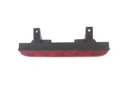 Recambio de luz central de freno para opel agila 1.2 básico referencia OEM IAM 3318040  