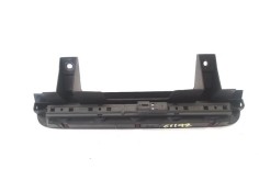 Recambio de luz central de freno para opel agila 1.2 básico referencia OEM IAM 3318040  