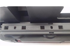 Recambio de luz central de freno para opel agila 1.2 básico referencia OEM IAM 3318040  