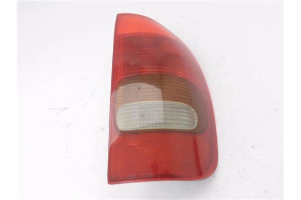 Recambio de piloto trasero derecho para opel corsa b 1.4 swing referencia OEM IAM 90444811  