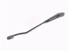 Recambio de brazo limpiaparabrisas delantero derecho para nissan trade 2.0d referencia OEM IAM 4773067  