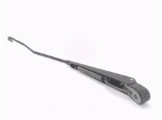 Recambio de brazo limpiaparabrisas delantero derecho para nissan trade 2.0d referencia OEM IAM 4773067  