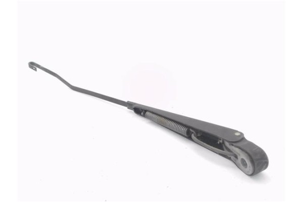 Recambio de brazo limpiaparabrisas delantero derecho para nissan trade 2.0d referencia OEM IAM 4773067  