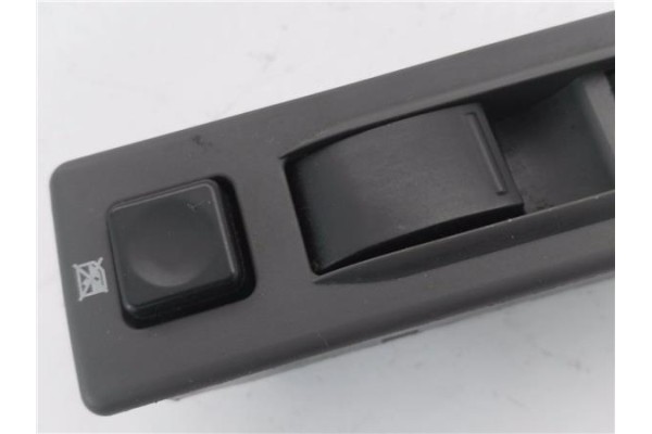 Recambio de mando elevalunas delantero izquierdo para suzuki vitara (se/sf/et) 2.0 v6 largo superlujo referencia OEM IAM 3799056