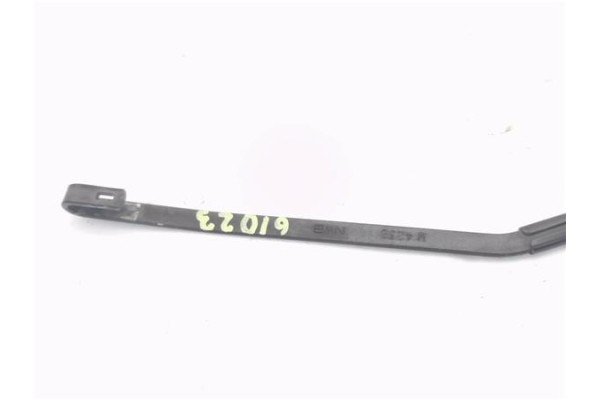 Recambio de brazo limpiaparabrisas trasero para suzuki vitara (se/sf/et) 2.0 v6 largo superlujo referencia OEM IAM 3882161A00  