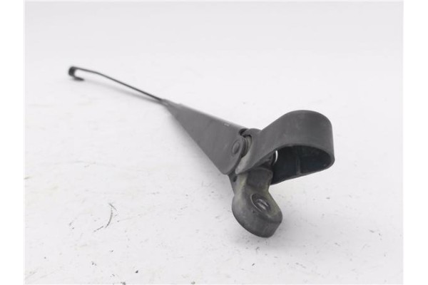 Recambio de brazo limpiaparabrisas trasero para suzuki vitara (se/sf/et) 2.0 v6 largo superlujo referencia OEM IAM 3882161A00  