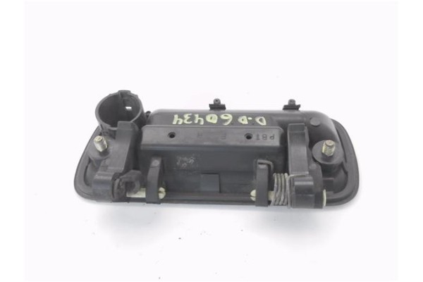 Recambio de maneta exterior delantero derecha para suzuki vitara (se/sf/et) 1.9 td largo lujo referencia OEM IAM 8281056B000  
