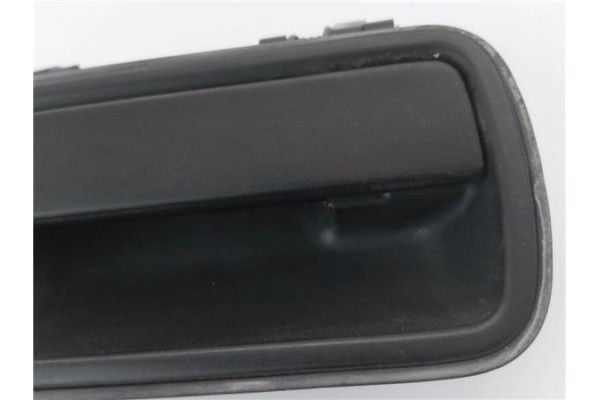 Recambio de maneta exterior delantero derecha para suzuki vitara (se/sf/et) 1.9 td largo lujo referencia OEM IAM 8281056B000  