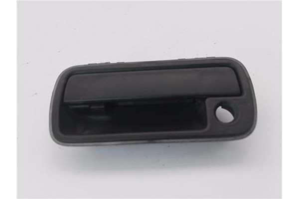 Recambio de maneta exterior delantero izquierda para suzuki vitara (se/sf/et) 1.9 td largo lujo referencia OEM IAM 8282060A005  