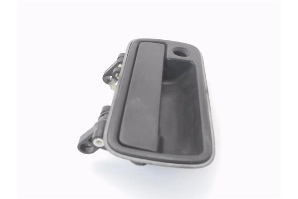 Recambio de maneta exterior delantero izquierda para suzuki vitara (se/sf/et) 1.9 td largo lujo referencia OEM IAM 8282060A005  