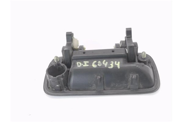 Recambio de maneta exterior delantero izquierda para suzuki vitara (se/sf/et) 1.9 td largo lujo referencia OEM IAM 8282060A005  