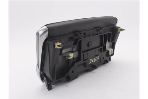 Recambio de pantalla para peugeot 208 1.2 access referencia OEM IAM 9831642480  