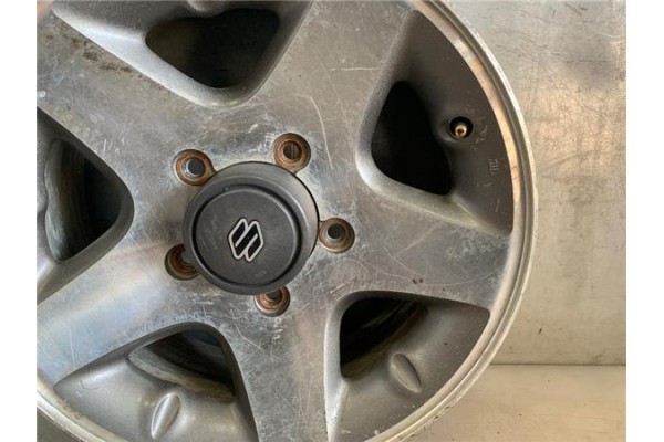 Recambio de llanta para suzuki vitara (se/sf/et) 2.0 v6 largo superlujo referencia OEM IAM 2151025  