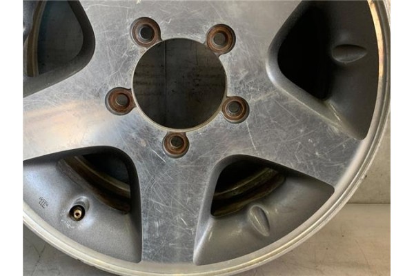 Recambio de llanta para suzuki vitara (se/sf/et) 2.0 v6 largo superlujo referencia OEM IAM 2151025  