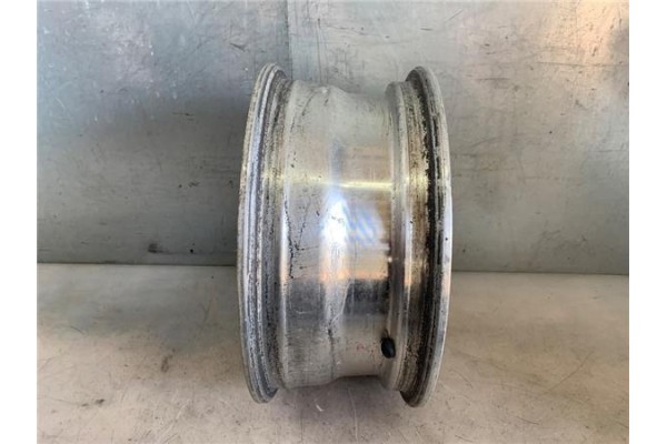 Recambio de llanta para suzuki vitara (se/sf/et) 2.0 v6 largo superlujo referencia OEM IAM 2151025  