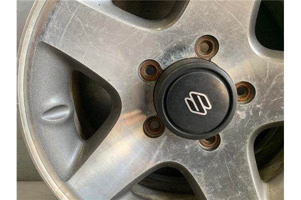 Recambio de llanta para suzuki vitara (se/sf/et) 2.0 v6 largo superlujo referencia OEM IAM 2151025  