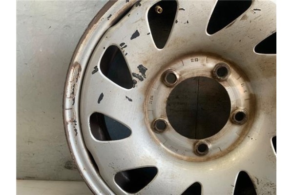 Recambio de llanta para suzuki vitara (se/sf/et) 1.9 td largo lujo referencia OEM IAM 2151025  