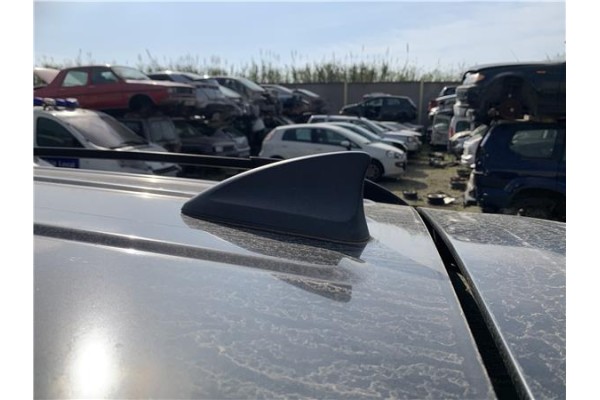 Recambio de antena electrica para ssangyong kyron 2.0 200 xdi referencia OEM IAM 8947009350  