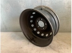 Recambio de llanta para renault master iii combi 2.3 l2h2 3,5t referencia OEM IAM 403003582R  