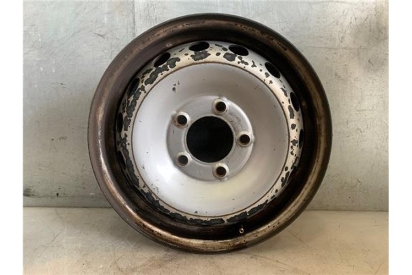 Recambio de llanta para renault master iii combi 2.3 l2h2 3,5t referencia OEM IAM 403003582R  