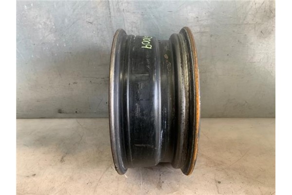 Recambio de llanta para renault master iii combi 2.3 l2h2 3,5t referencia OEM IAM 403003582R  