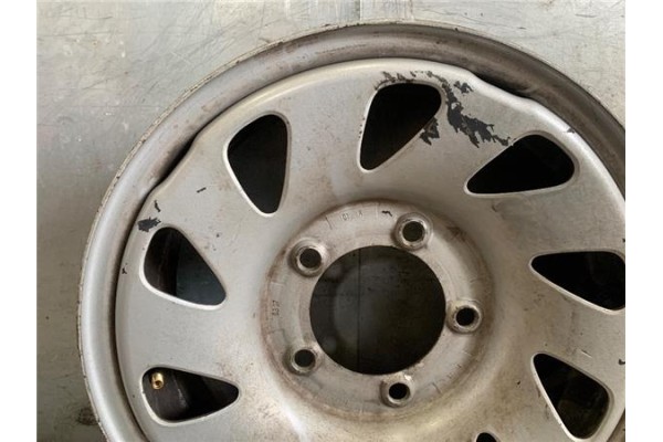 Recambio de llanta para suzuki vitara (se/sf/et) 1.9 td largo lujo referencia OEM IAM 2151025  