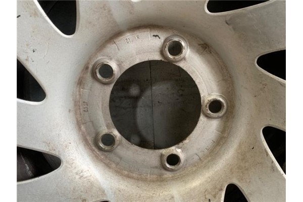 Recambio de llanta para suzuki vitara (se/sf/et) 1.9 td largo lujo referencia OEM IAM 2151025  