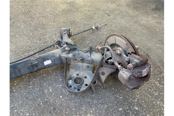 Recambio de puente trasero para toyota verso (aur2/zgr2) 2.0 d-4d referencia OEM IAM 421010F020  