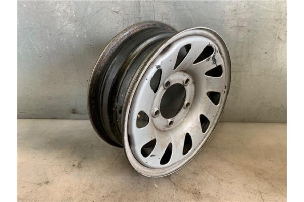 Recambio de llanta para suzuki vitara (se/sf/et) 1.9 td largo lujo referencia OEM IAM 2151025  