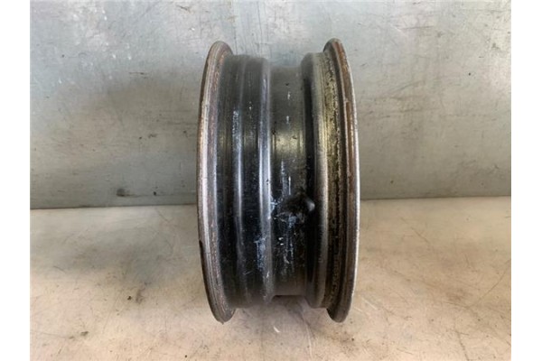 Recambio de llanta para suzuki vitara (se/sf/et) 1.9 td largo lujo referencia OEM IAM 2151025  