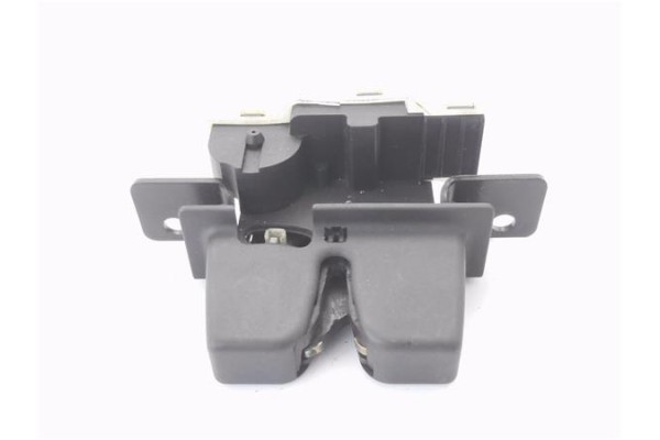 Recambio de cerradura porton para renault megane ii (xmo) 1.6 115cv referencia OEM IAM 8200947699  