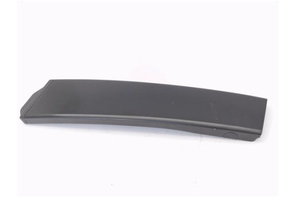 Recambio de moldura marco puerta delantero derecha para audi a2 (8z) 1.4 referencia OEM IAM 8Z0853352A03C  