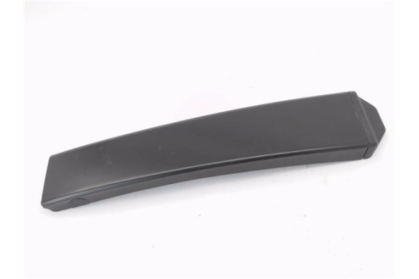 Recambio de moldura marco puerta delantero derecha para audi a2 (8z) 1.4 referencia OEM IAM 8Z0853352A03C  