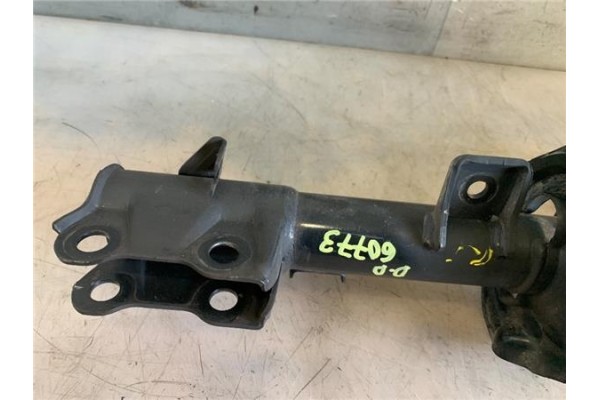 Recambio de amortiguador delantero derecho para nissan nv200 furgón 1.5 dci referencia OEM IAM E4302BJ00A  