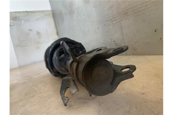 Recambio de amortiguador delantero derecho para nissan nv200 furgón 1.5 dci referencia OEM IAM E4302BJ00A  