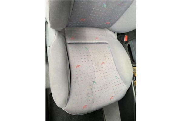 Recambio de asiento delantero derecho para seat toledo (1m2) 1.6 referencia OEM IAM 1J4881046HH  