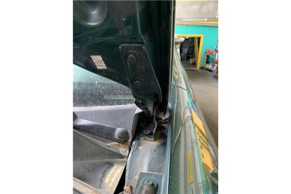 Recambio de bisagra capo izquierda para seat toledo (1m2) 1.6 referencia OEM IAM 1M0823301B  